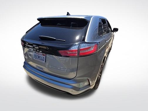 2022 Ford Edge ST Line