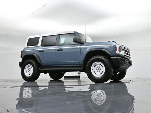 2025 Ford Bronco Heritage Edition