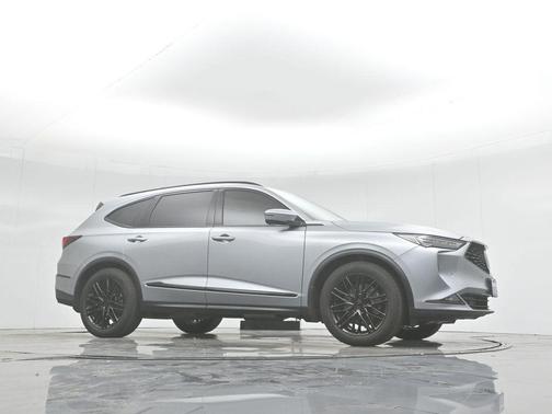 2022 Acura MDX Advance