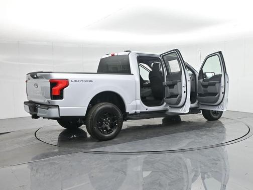 2025 Ford F-150 Lightning XLT