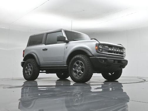ICONIC SILVER METALLIC 2024 Ford Bronco BIG BEND