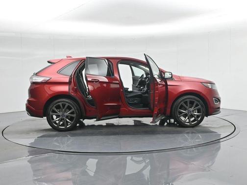 2018 Ford Edge Sport