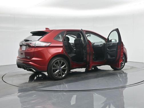 2018 Ford Edge Sport