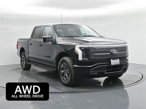 2024 Ford F-150 Lightning LARIAT
