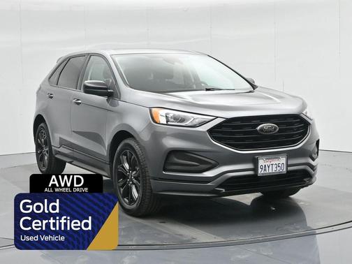 2022 Ford Edge SE