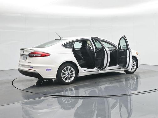 2019 Ford Fusion Energi Titanium