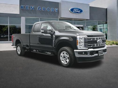 2026 Ford F-350 XLT