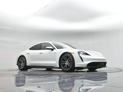 2021 Porsche Taycan 4S