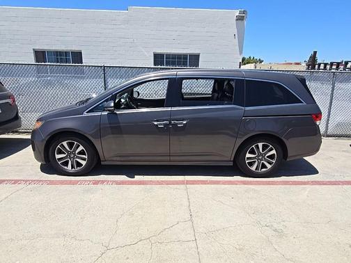 2016 Honda Odyssey Touring Elite