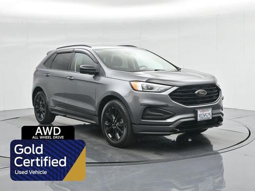 2022 Ford Edge SE