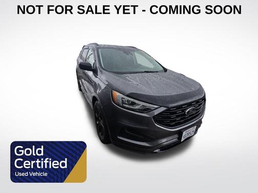2022 Ford Edge SE