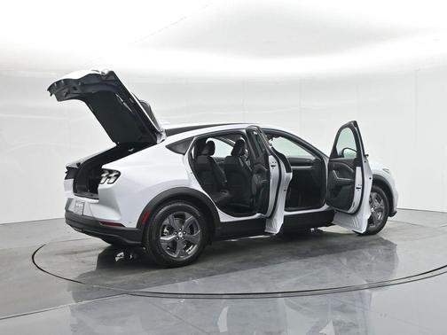 2021 Ford Mustang Mach-E Select