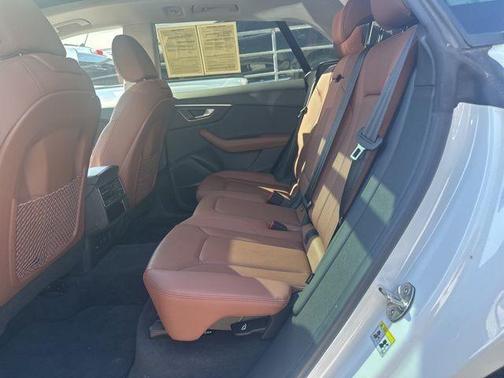 2023 Audi Q8 55 Premium Plus