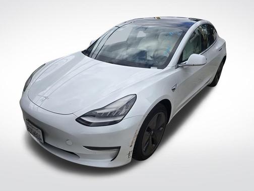2020 Tesla Model 3 Standard Range Plus