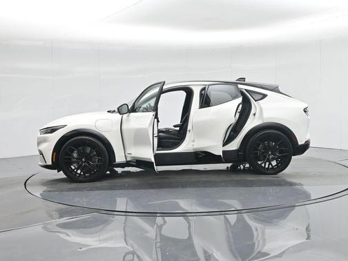 2021 Ford Mustang Mach-E Premium