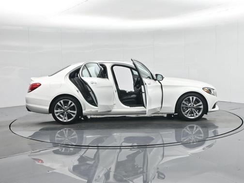 2018 Mercedes-Benz C-Class C 300