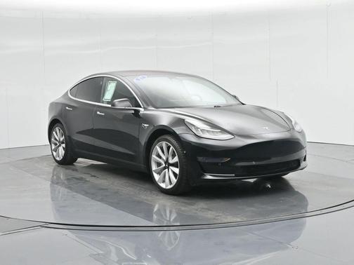 2017 Tesla Model 3 Long Range