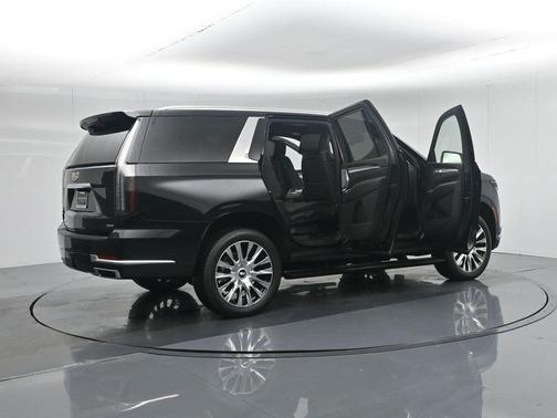 2026 Cadillac Escalade Platinum Luxury