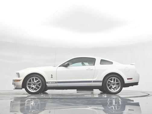 2009 Ford Shelby GT500 Base