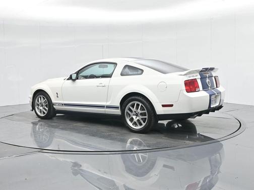 2009 Ford Shelby GT500 Base
