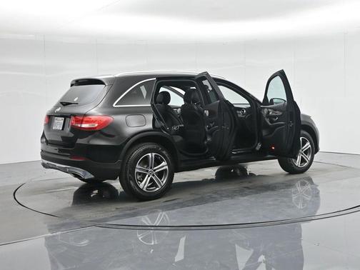 2018 Mercedes-Benz GLC 300 Base