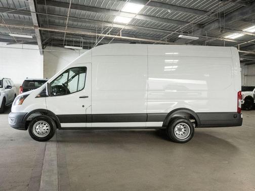 Oxford White 2026 Ford Transit-350 Base