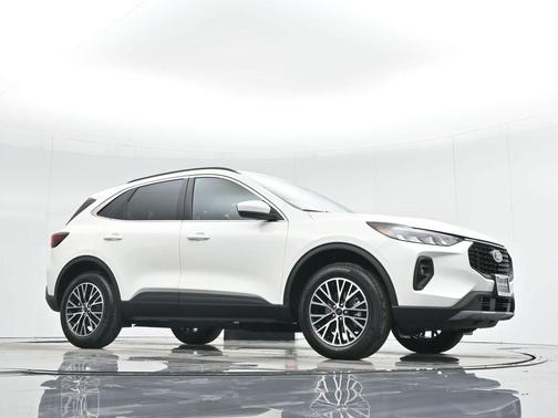 2025 Ford Escape PHEV