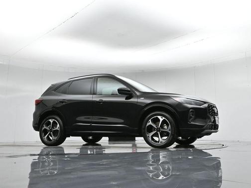 2024 Ford Escape ST-Line Elite