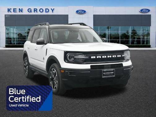 OXFORD WHITE 2024 Ford Bronco Sport OUTER BANKS