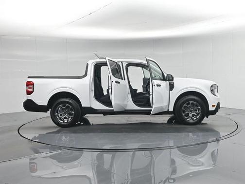 OXFORD WHITE 2025 Ford Maverick XLT