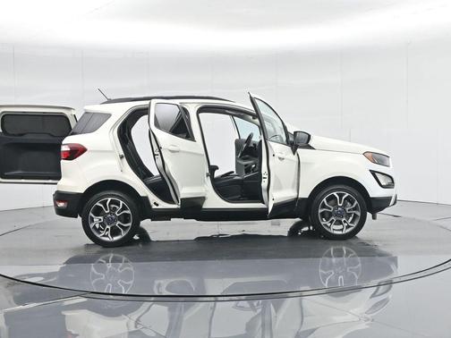 2020 Ford EcoSport SES