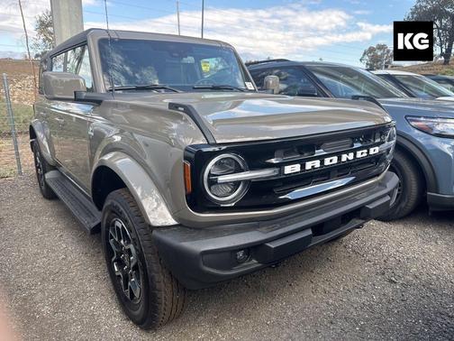 2025 Ford Bronco Outer Banks