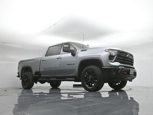 Sterling Gray Metallic 2025 Chevrolet Silverado 2500 LT