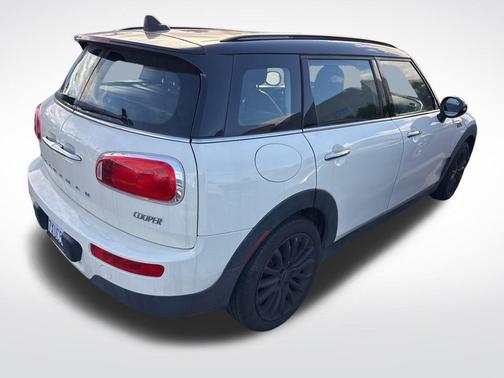 2017 MINI Clubman Cooper