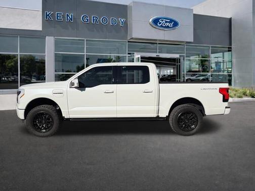 2023 Ford F-150 Lightning Platinum