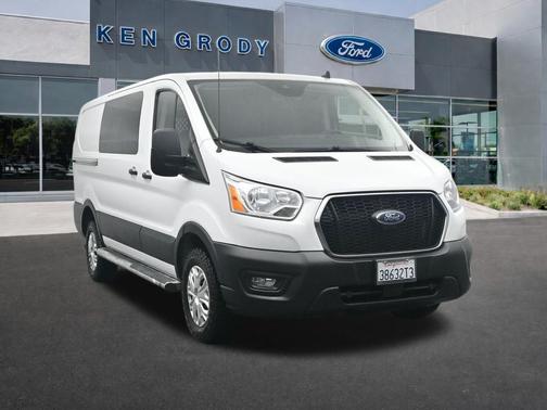 2022 Ford Transit-250 Base