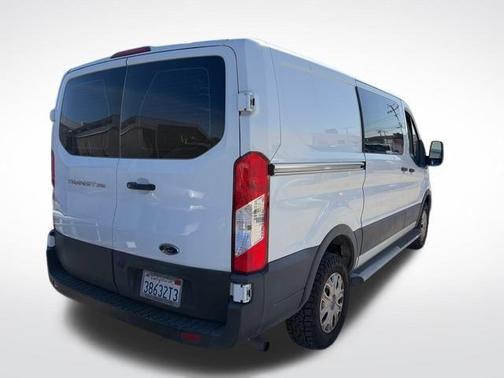 2022 Ford Transit-250 Base
