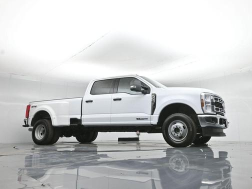 2026 Ford F-350 XLT