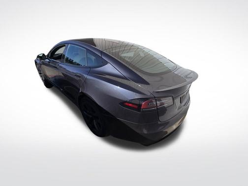 2023 Tesla Model S Plaid