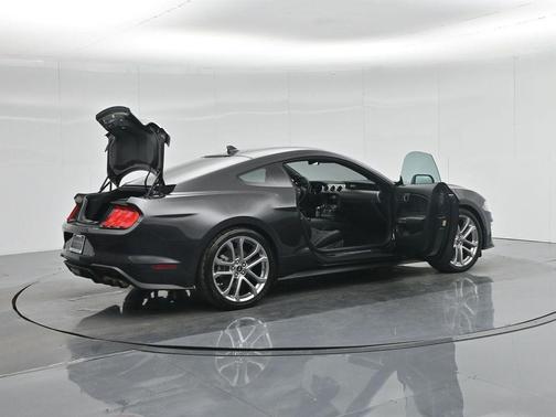 2023 Ford Mustang GT Premium