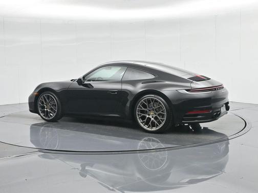 2023 Porsche 911 Carrera