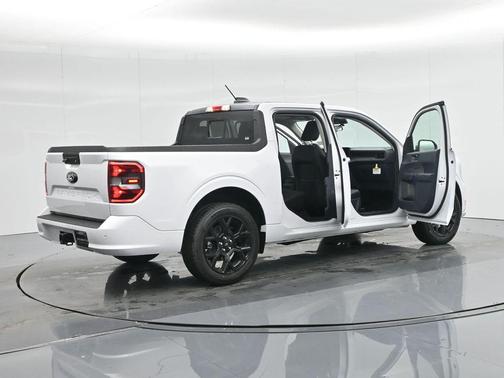 2025 Ford Maverick Lobo High