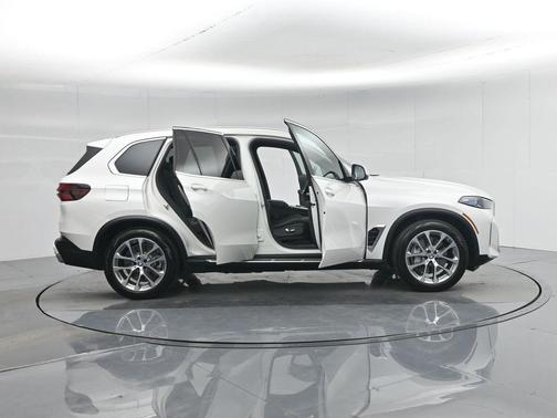 2025 BMW X5 PHEV xDrive50e