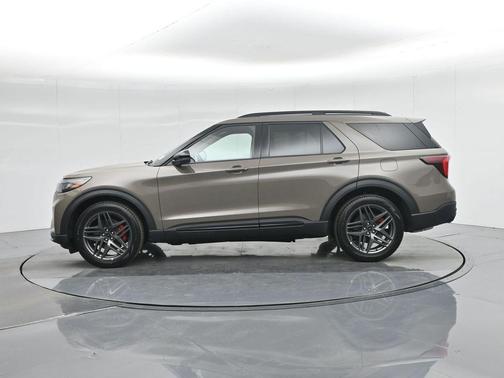Gray 2026 Ford Explorer ST