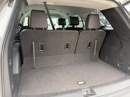 Summit White 2020 Chevrolet Traverse LT W/3LT