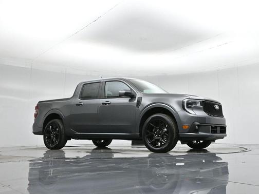 Gray Metallic 2026 Ford Maverick Lobo Standard