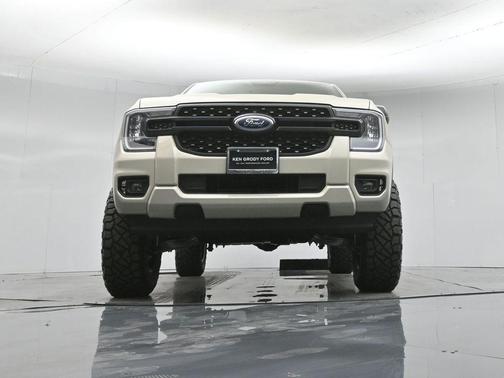 Desert Sand 2026 Ford Ranger XL