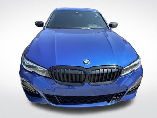 2020 BMW 330 i