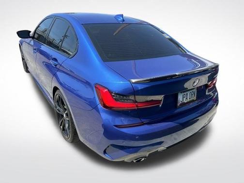 2020 BMW 330 i