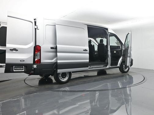 2026 Ford Transit-250 148 WB Medium Roof Cargo
